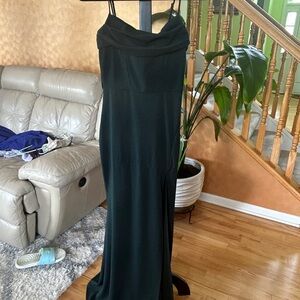 Elegant Emerald Green Maxi Dress